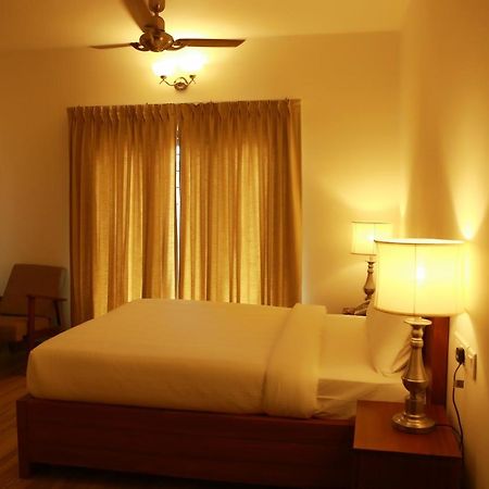Solo Inn Kochi Extérieur photo
