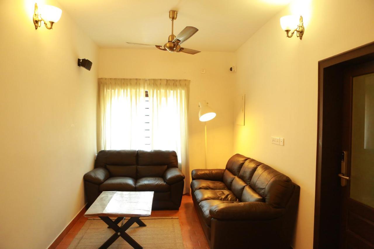 Solo Inn Kochi Extérieur photo