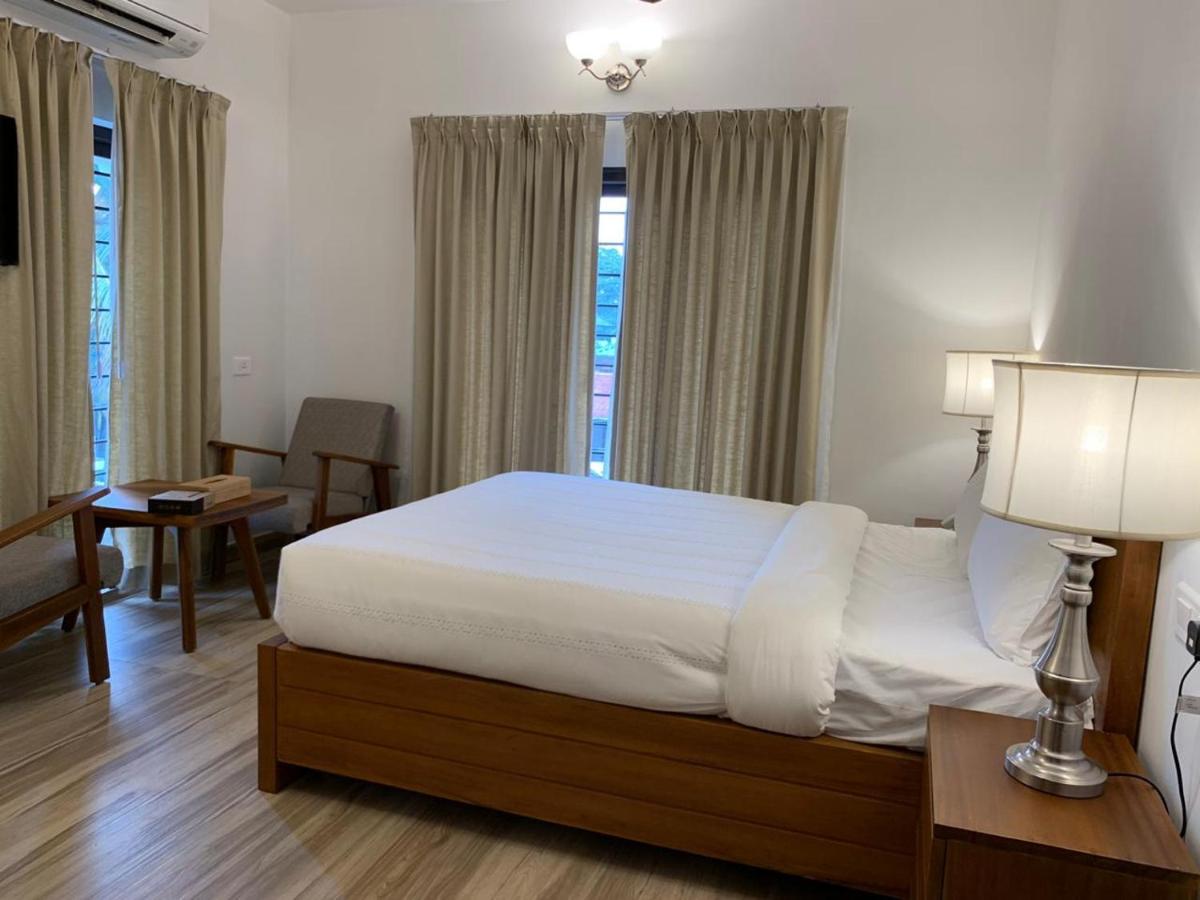 Solo Inn Kochi Extérieur photo
