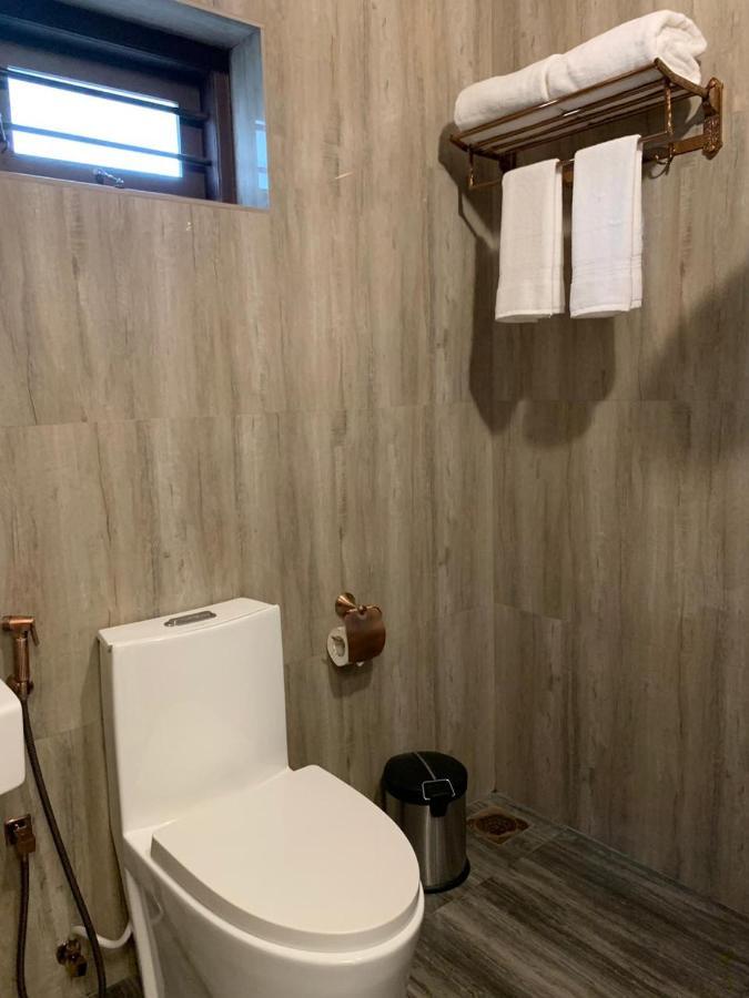 Solo Inn Kochi Extérieur photo